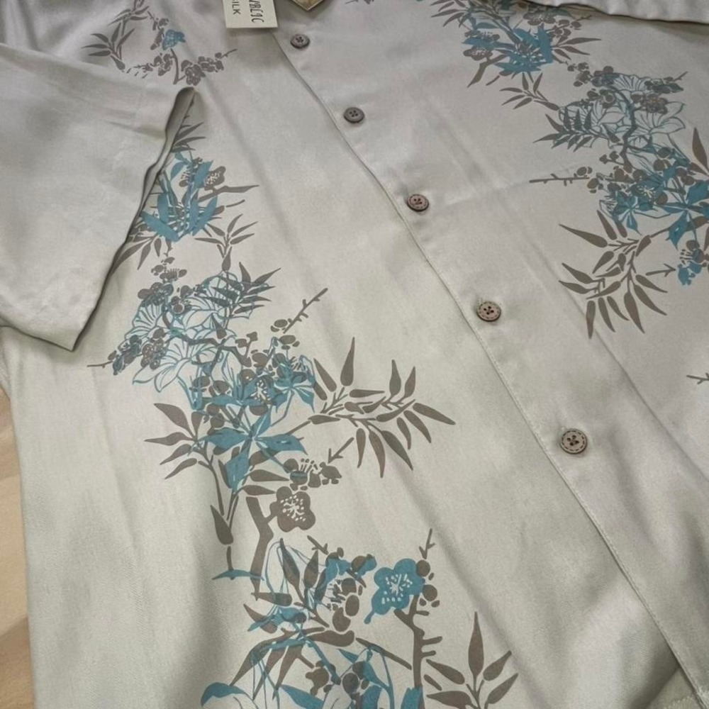 Island Republic 100% Silk Floral Button Up Shirt | NWT | Size XL